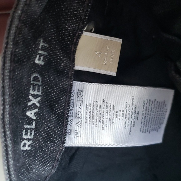 Michael Kors Relaxed Fit distressed jeans - Picture 10 of 10